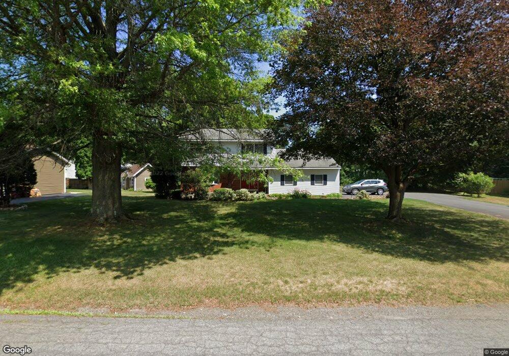 44 Olde Coach Rd, Schenectady, NY 12302 - photo 1