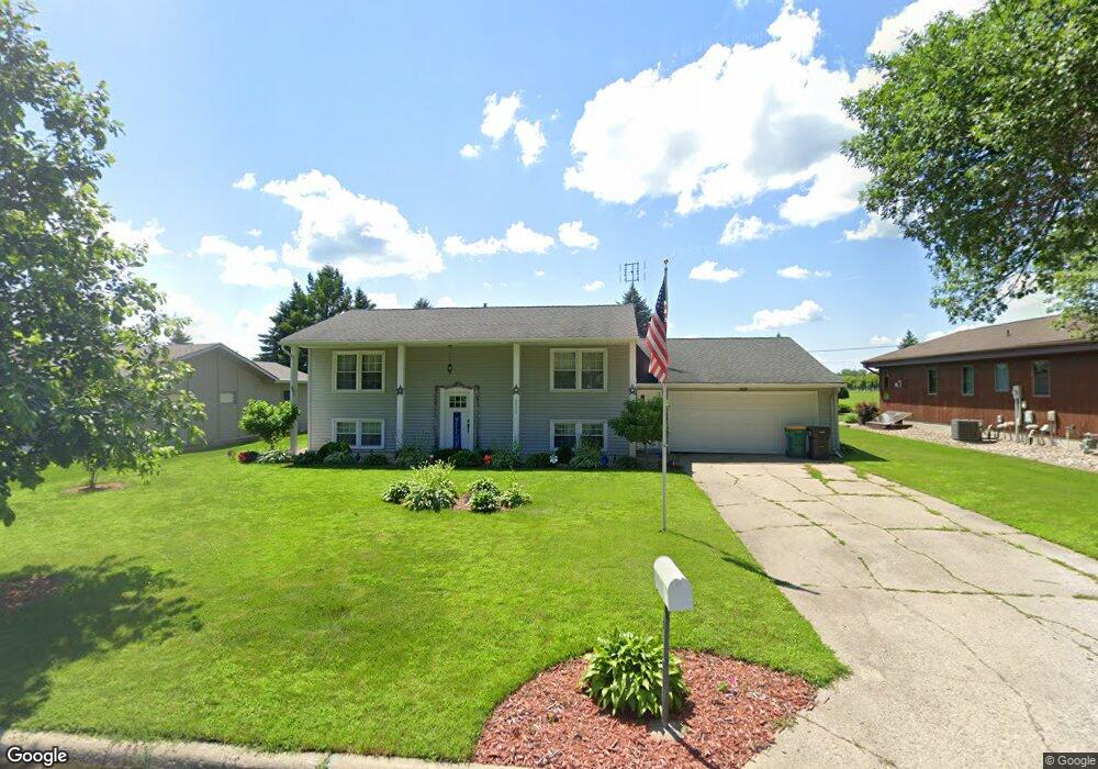 2013 Highland Ave, Albert Lea, MN 56007 - photo 1
