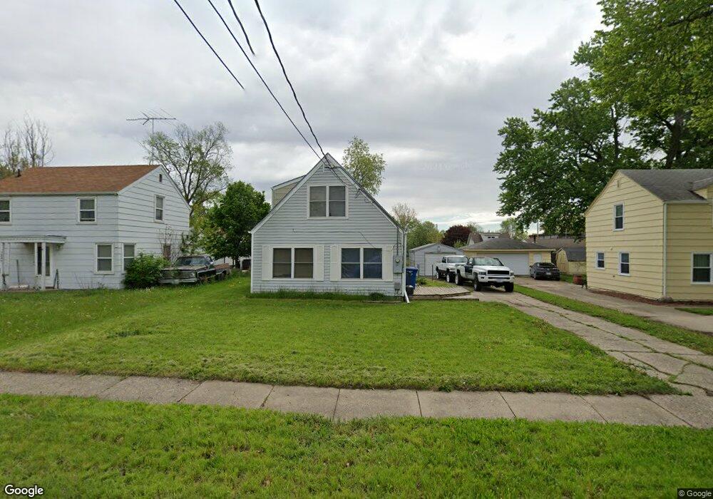 1241 E 25th St, Des Moines, IA 50317 - photo 1