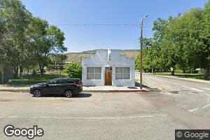 1004 Columbia Ave, Bridgeport, WA 98813