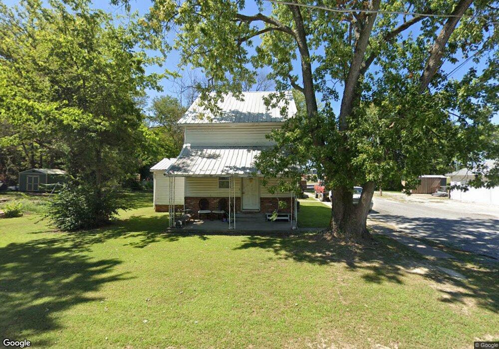 519 N Granger St, Harrisburg, IL 62946 - photo 1