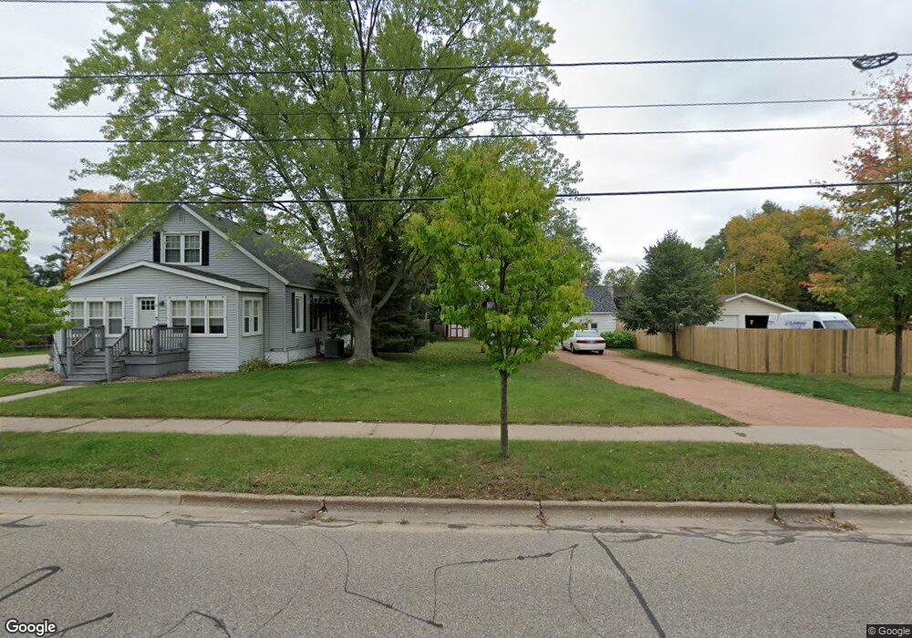 1431 Frontenac Ave, Stevens Point, WI 54481 - photo 1