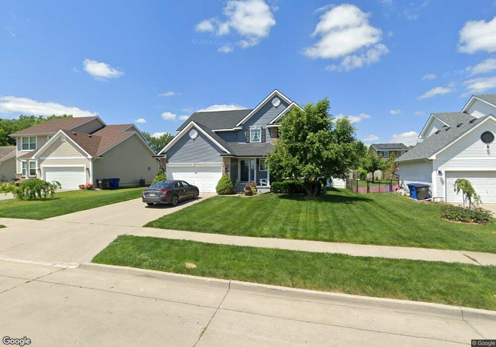 3310 SE 25th St, Des Moines, IA 50320 - photo 1