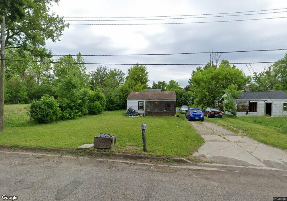 1295 W Princeton Ave, Flint, MI 48505 - photo 1