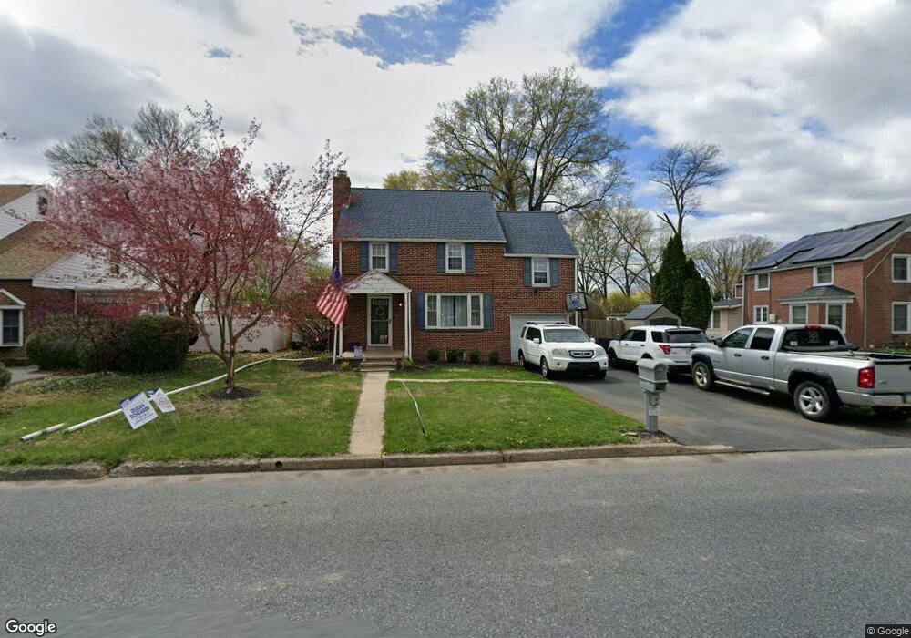 3616 Stoudts Ferry Bridge Rd, Reading, PA 19605 - photo 1