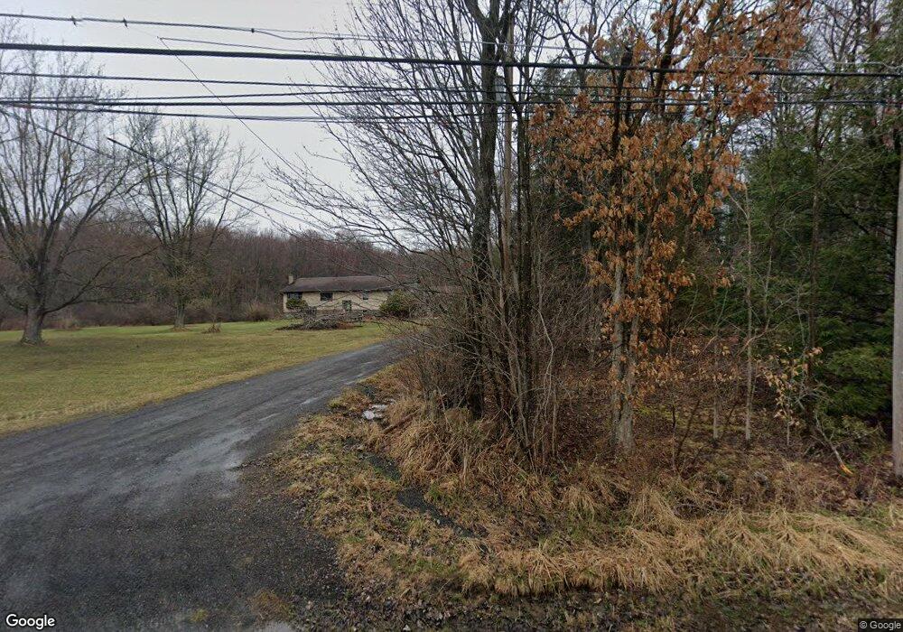 158 Lake Quinn Rd, Waymart, PA 18472 - photo 1