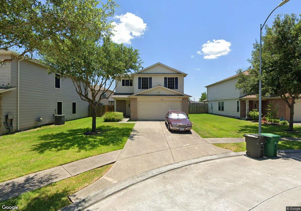 8706 Summerset Meadow Ct, Houston, TX 77075 - photo 1