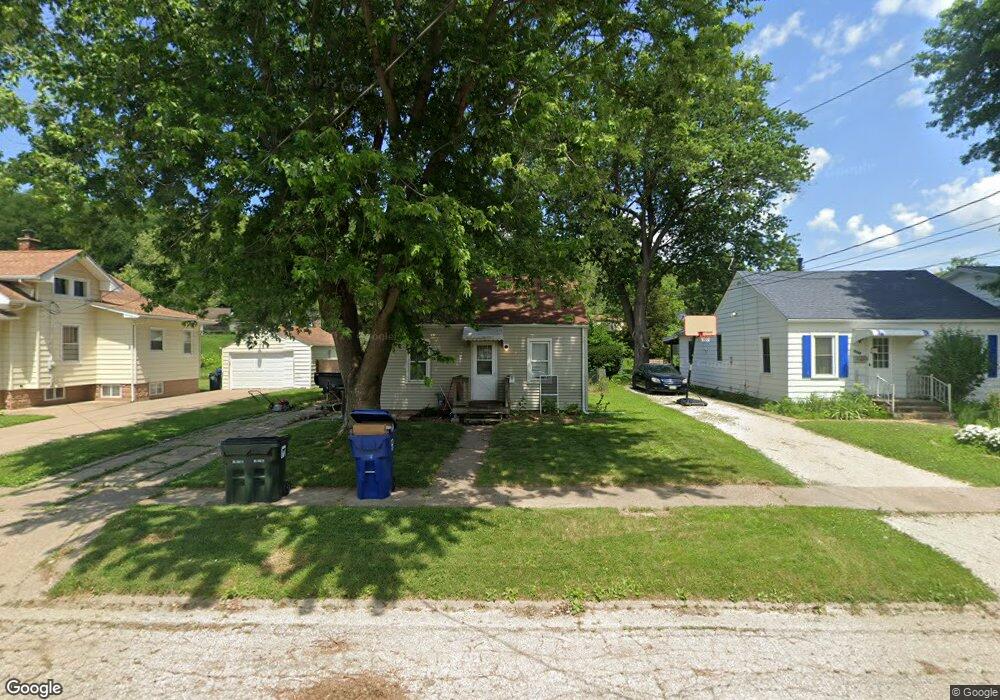 3148 Diehn Ave, Davenport, IA 52802 - photo 1