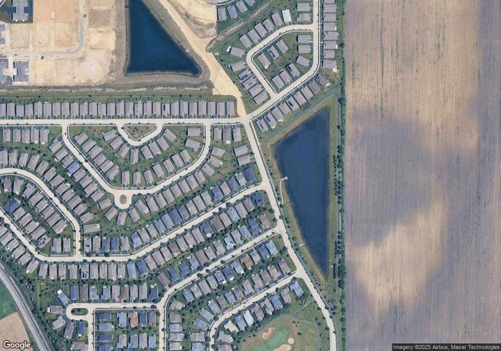 860 Prescott Ln, Pingree Grove, IL 60140 - photo 1