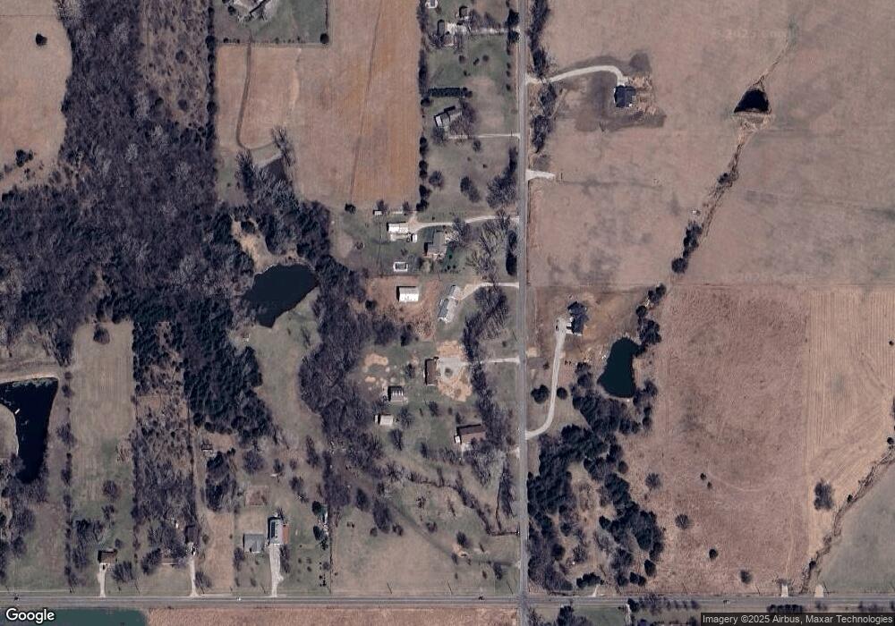 8335 NE Indian Creek Rd, Topeka, KS 66617 - photo 1