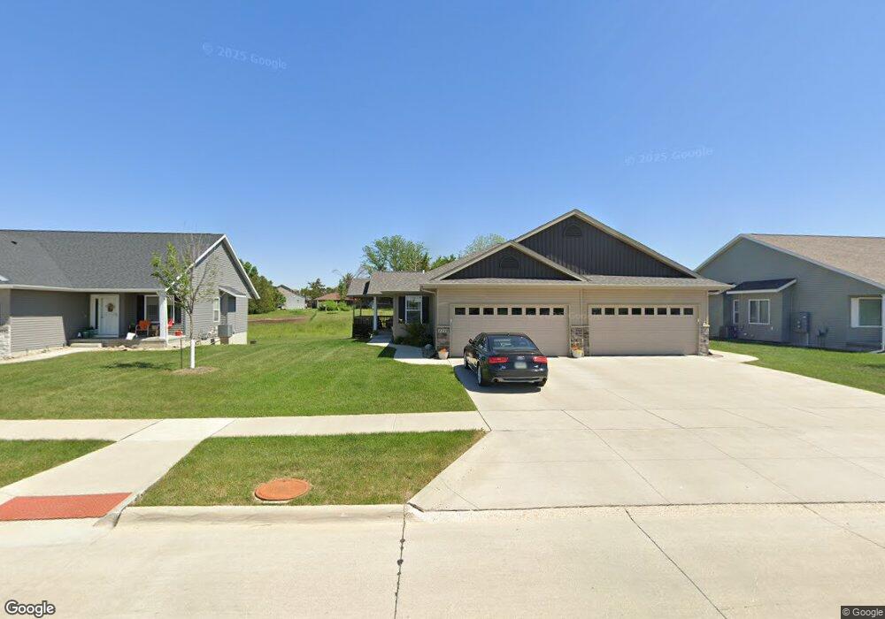 4210 Banar Ave SW, Cedar Rapids, IA 52404 - photo 1