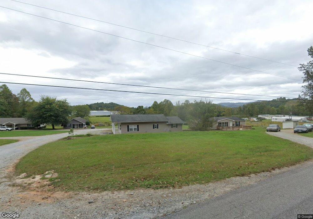 28 Landrum Ln, Hendersonville, NC 28792 - photo 1