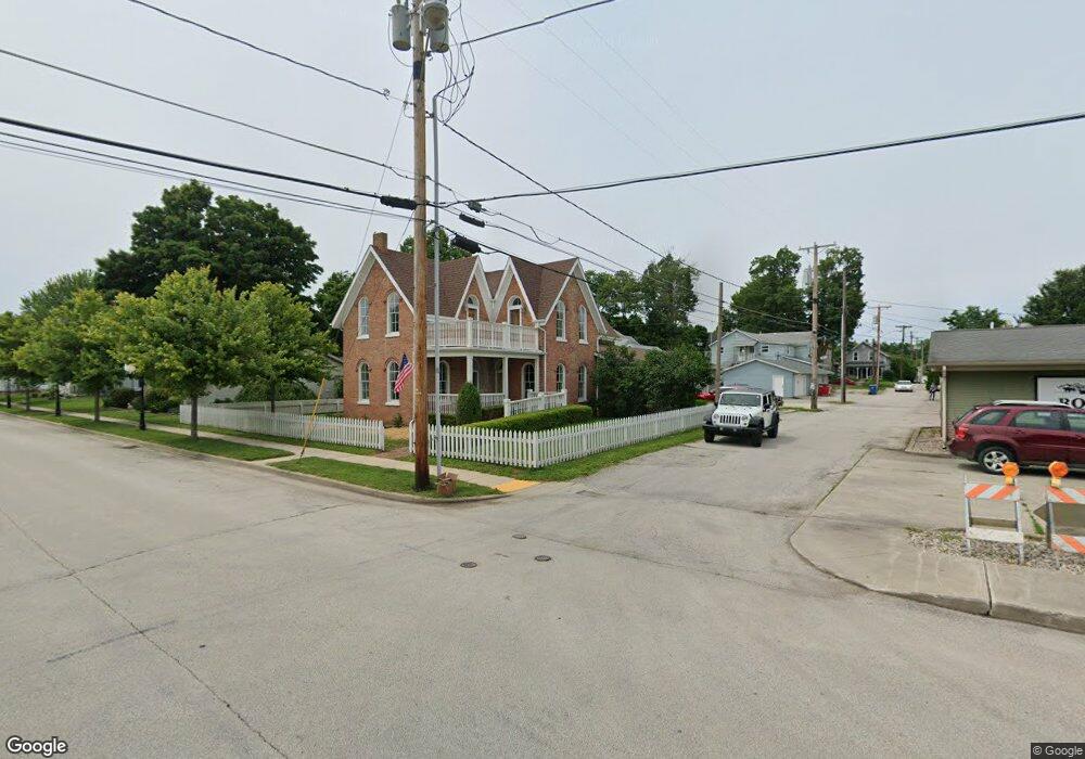 138 W 1st St, Roanoke, IN 46783 - photo 1