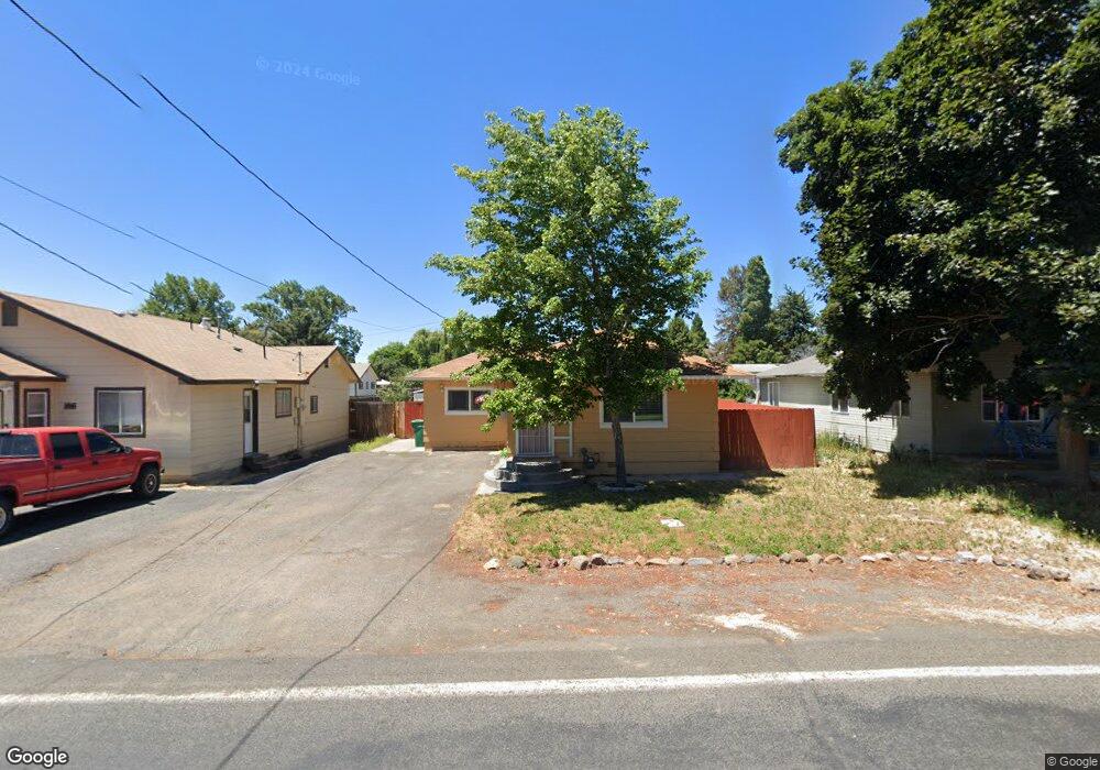 1812 Crest St, Klamath Falls, OR 97603 - photo 1