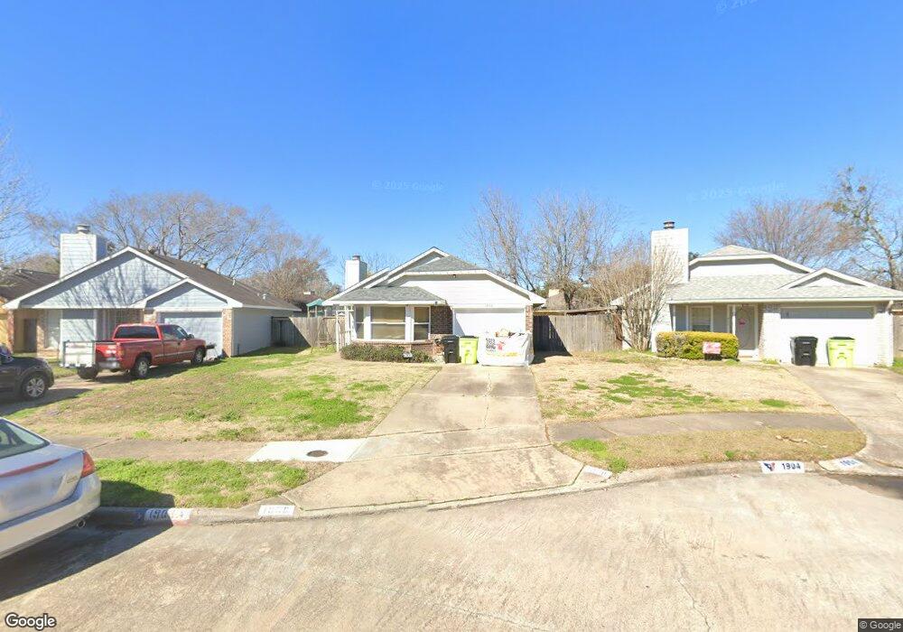 1908 Pine Dr, Rosenberg, TX 77471 - photo 1