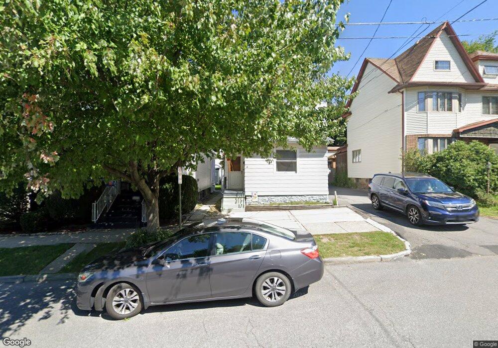 1415 Myrtle St, Scranton, PA 18510 - photo 1