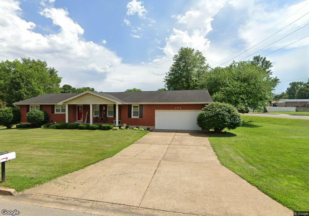 204 Smith St, Farmington, MO 63640 - photo 1