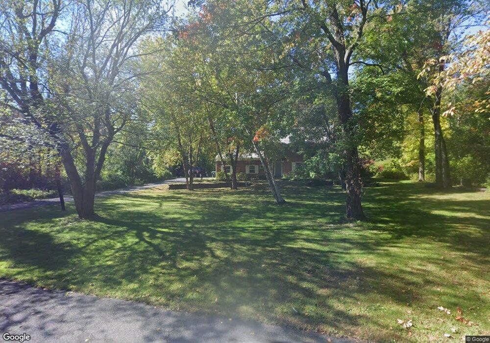 707 St Marks Ln, Niskayuna, NY 12309 - photo 1