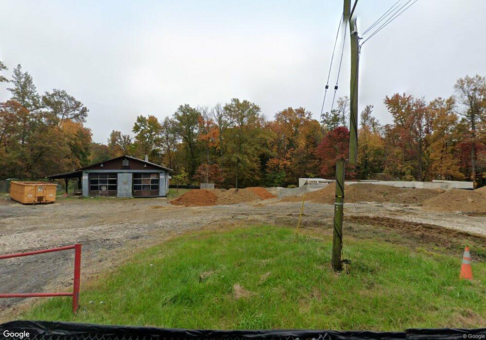 11701 Duckettown Rd, Laurel, MD 20708 - photo 1