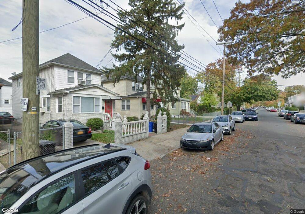 16711 116th Ave, Jamaica, NY 11434 - photo 1