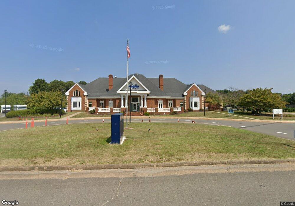 1001 Parkway Blvd, Stafford, VA 22554 - photo 1