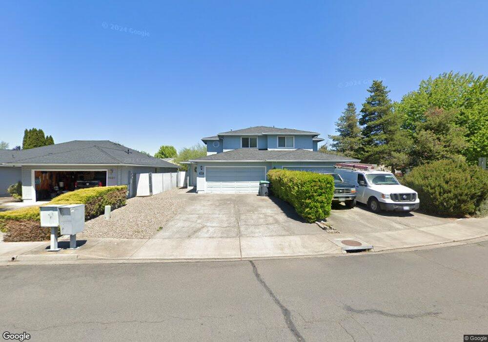 1059 Hopkins 1061 Rd, Central Point, OR - photo 1