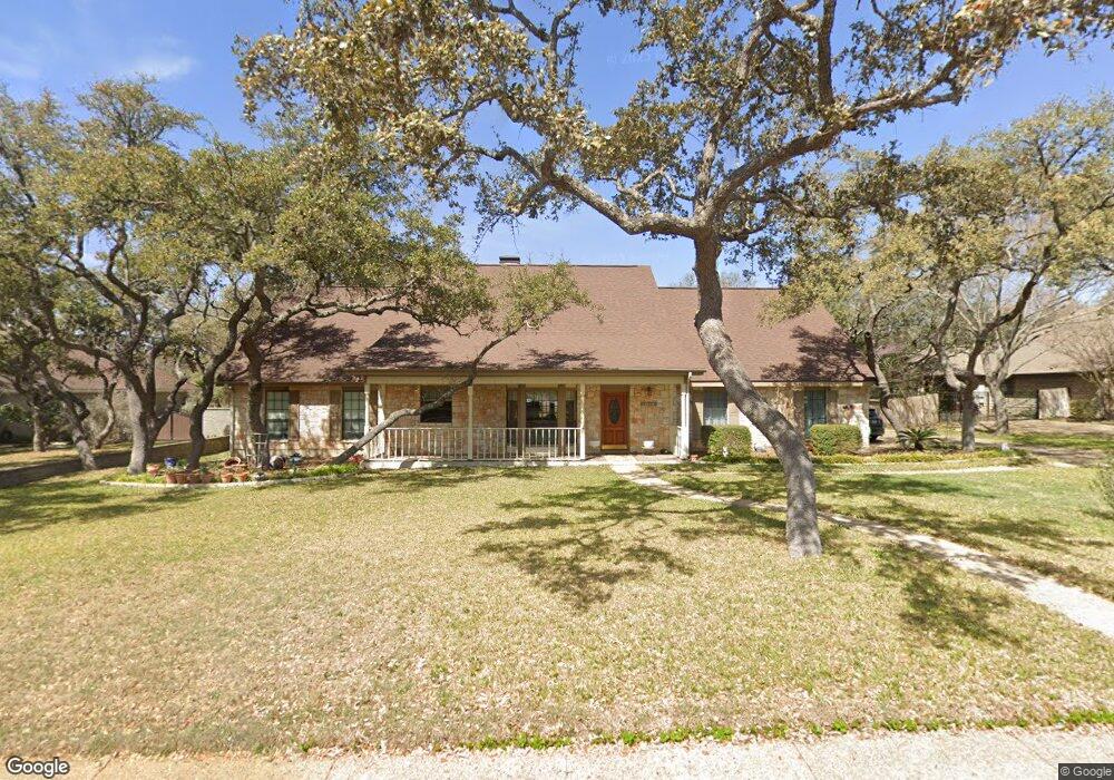 11219 Hunters Path, Helotes, TX 78023 - photo 1