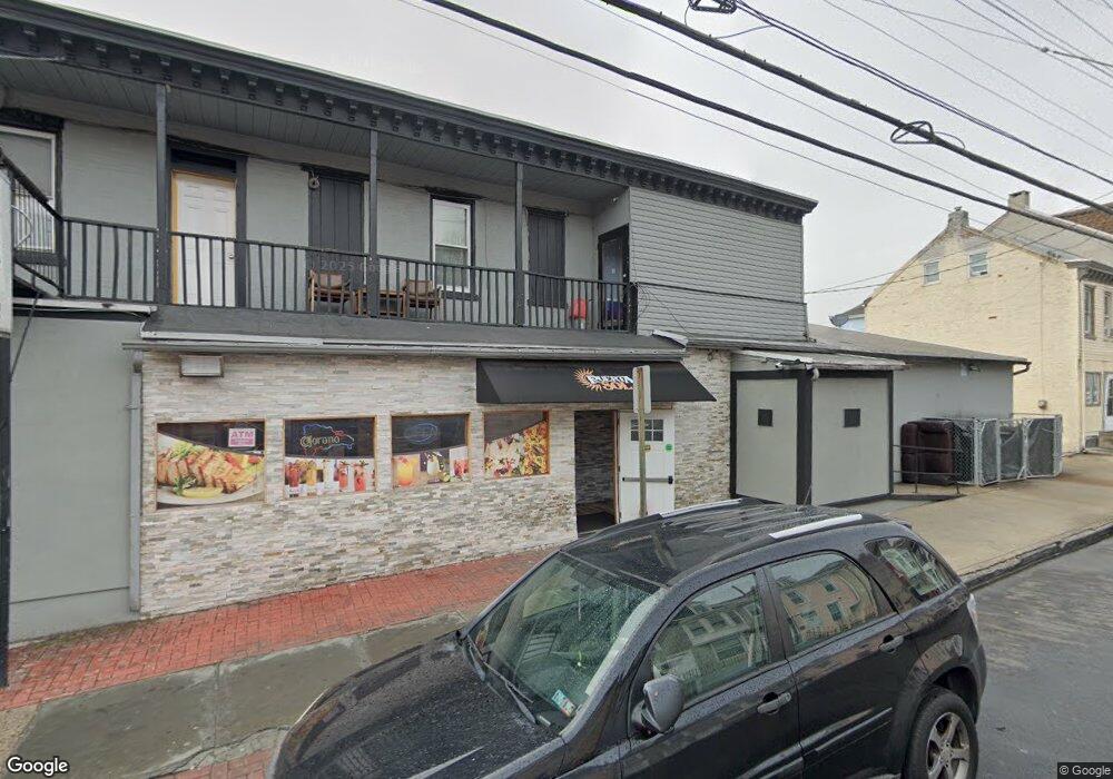 300 N 10th St, Reading, PA 19604 - photo 1