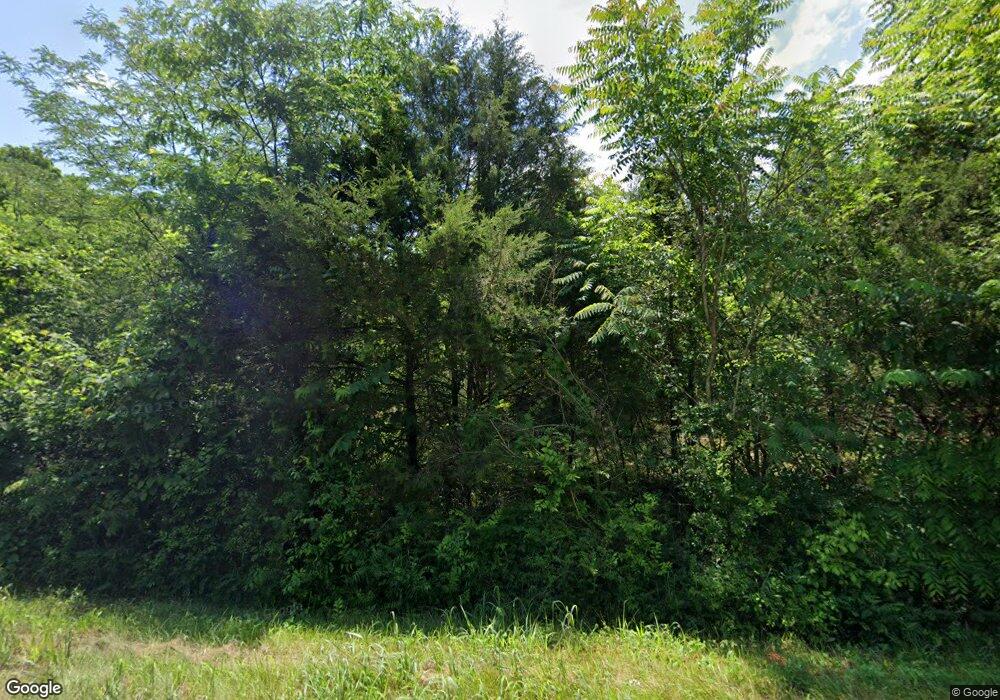 1271 Powell Ln, Lewisburg, TN 37091 - photo 1