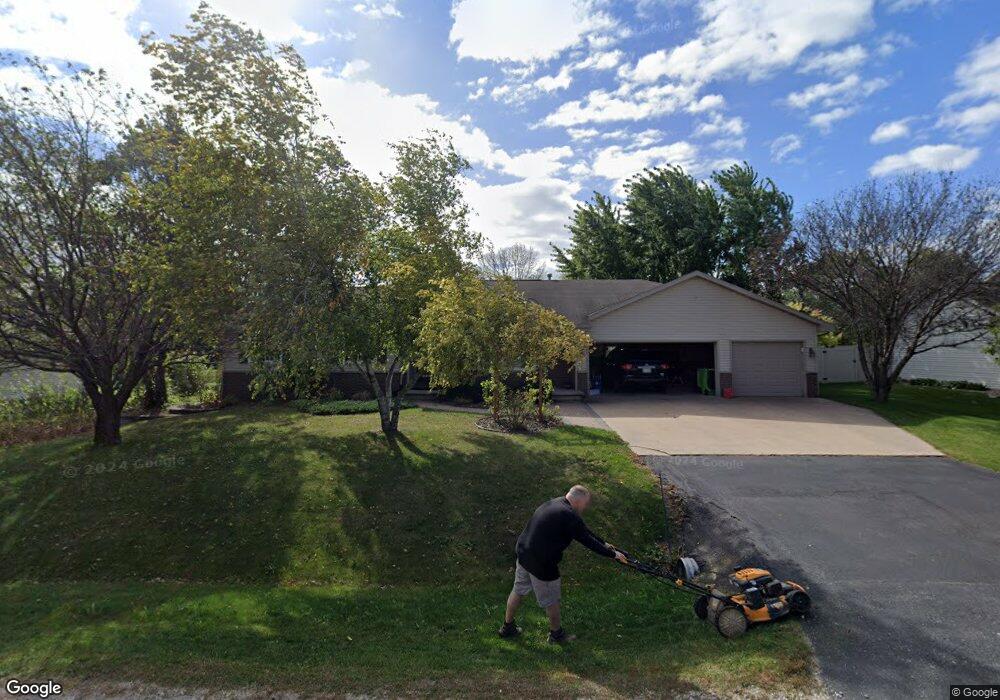 W6077 Garnet Dr, Appleton, WI 54915 - photo 1