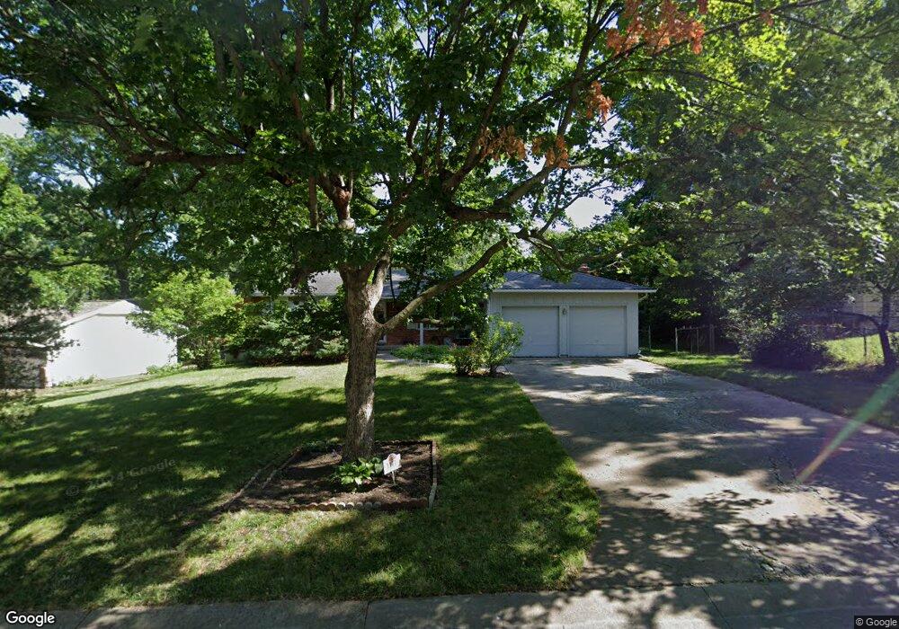 11719 W 54th St, Shawnee, KS 66203 - photo 1