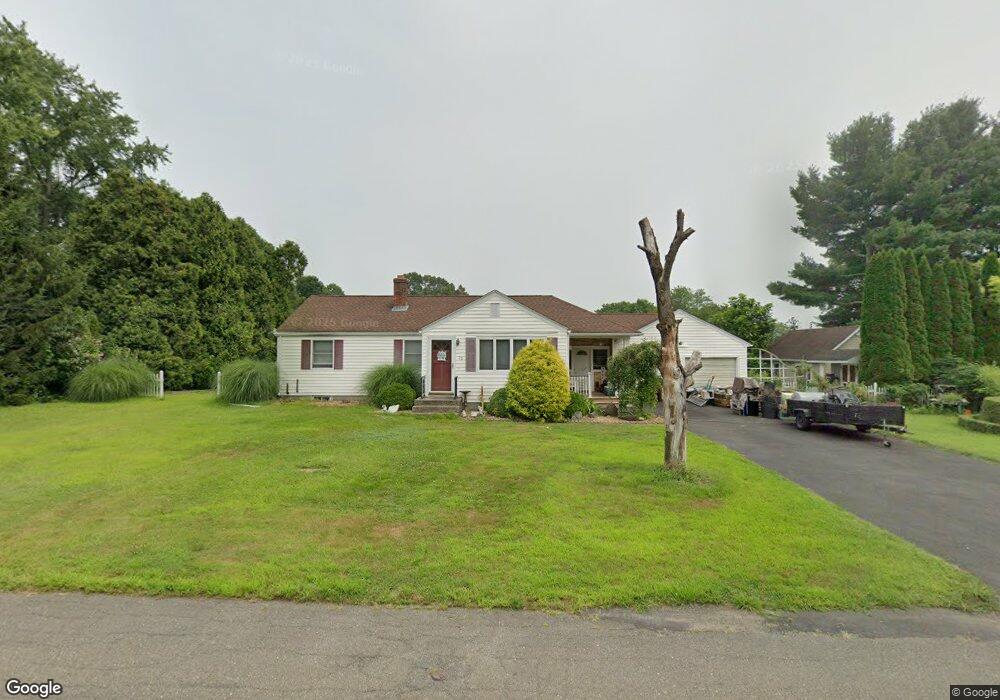 82 Skyridge St, Ludlow, MA 01056 - photo 1