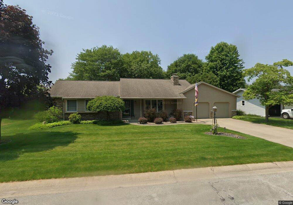 57071 Pine View Dr, South Bend, IN 46619 - photo 1