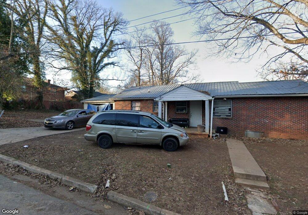 1700 N Gray Ave, Winston Salem, NC 27105 - photo 1