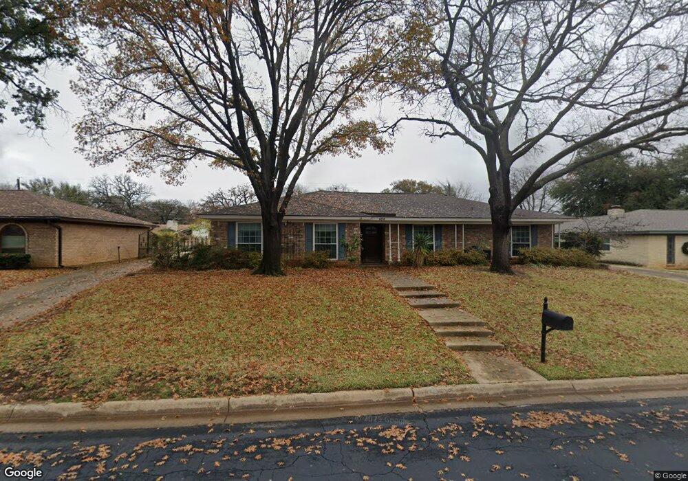 404 Baker Dr, Hurst, TX 76054 - photo 1