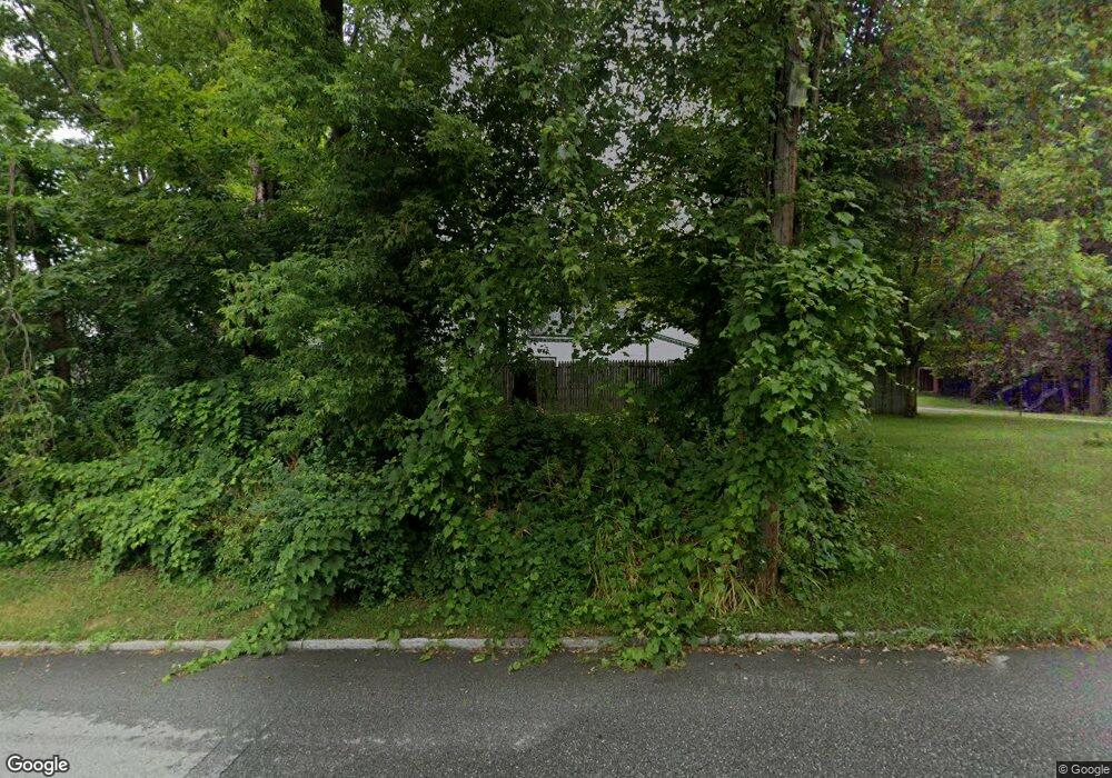 25 E Proctor Rd, Center Rutland, VT 05736 - photo 1