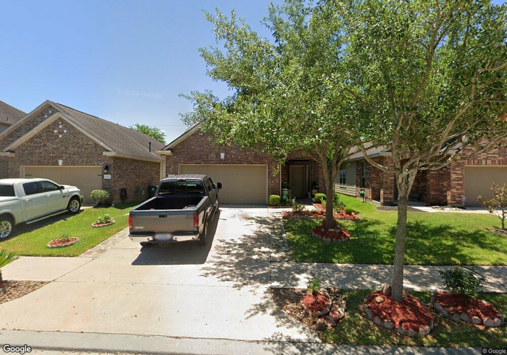 9022 Fuqua Breeze Dr, Houston, TX 77075 - photo 1