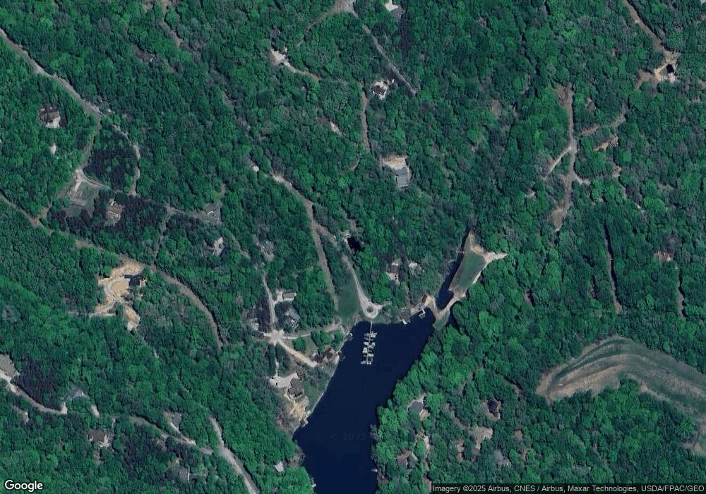 2079 Beaver Ln, Hide A Way Hills, OH 43107 - photo 1