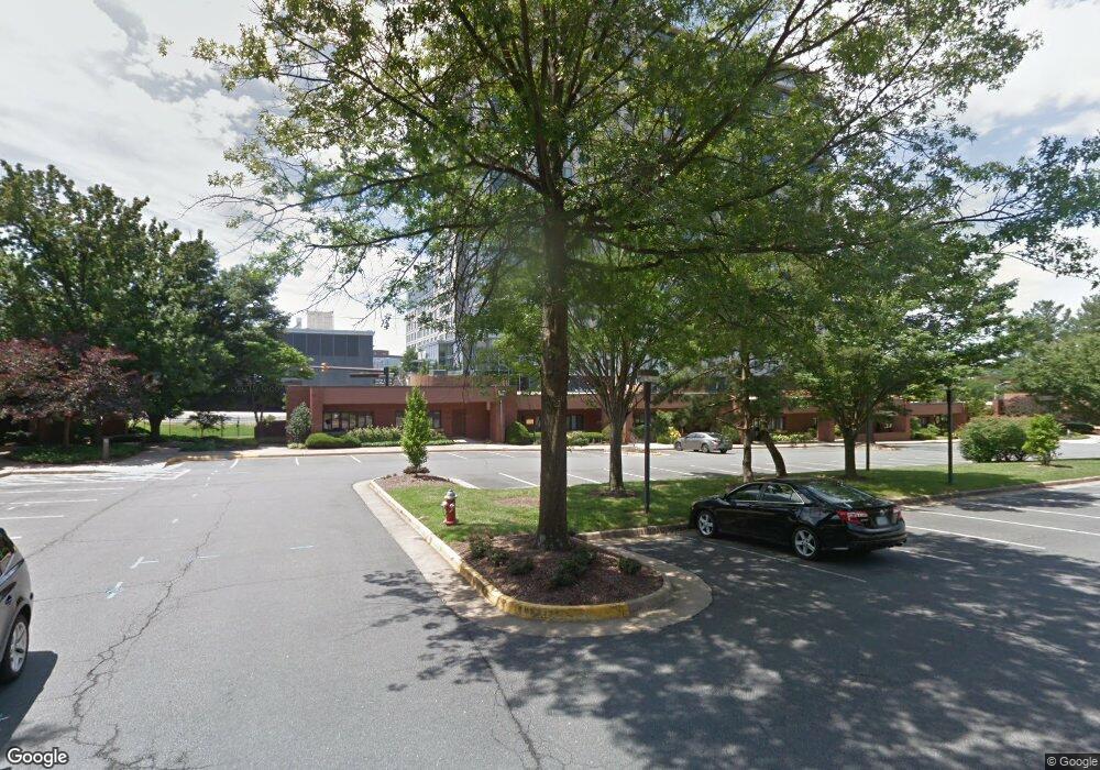 11335 Sunset Hills Rd unit 13, Reston, VA 20190 - photo 1