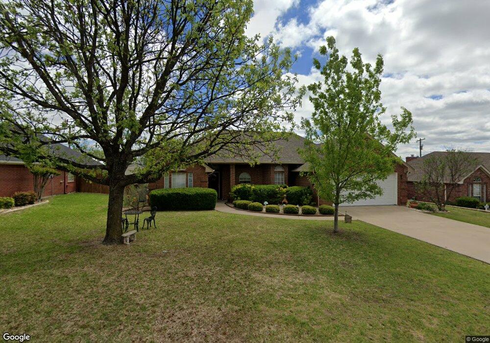 1517 Oak Tree Cir, Weatherford, TX 76086 - photo 1