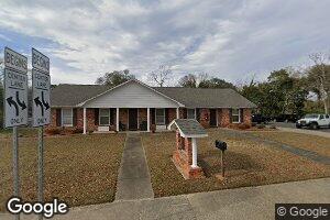 168 NW Broad St, Lyons, GA 30436