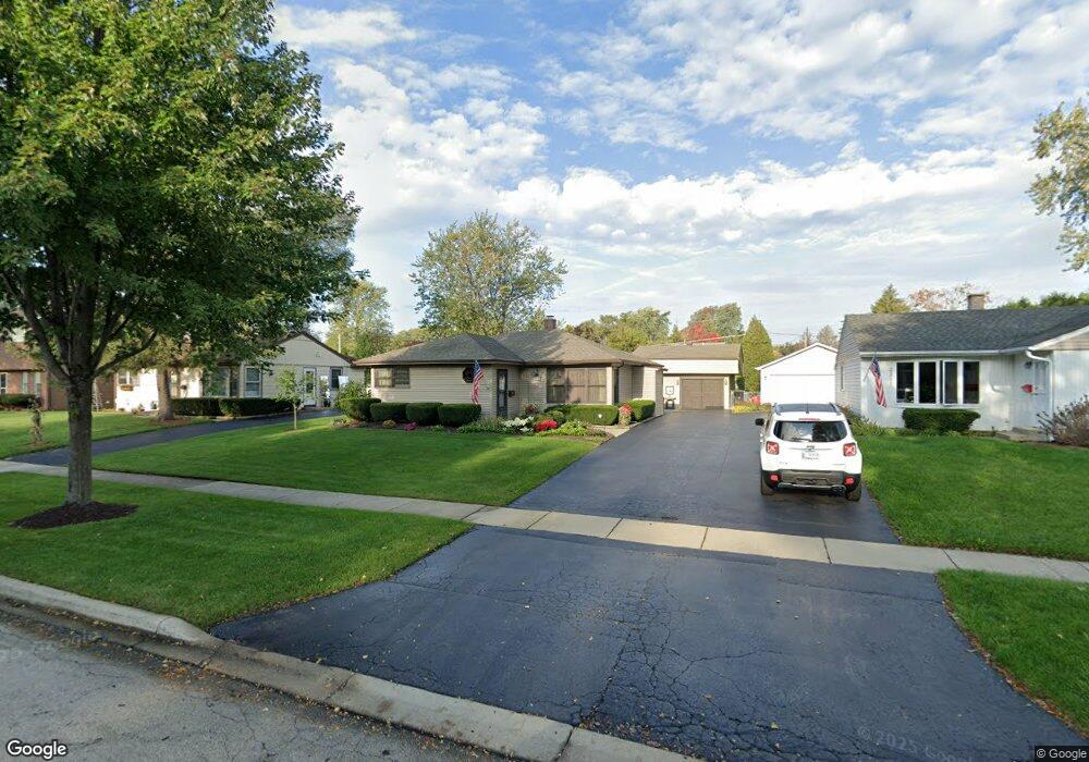 2315 Bluebird Ln, Rolling Meadows, IL 60008 - photo 1