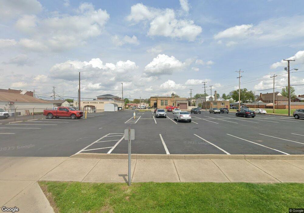 658 Walnut St, Coshocton, OH 43812 - photo 1