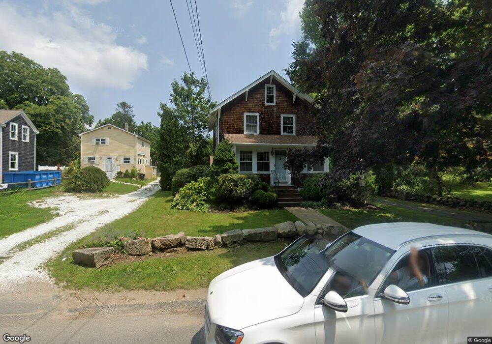 563 Elm St, South Dartmouth, MA 02748 - photo 1