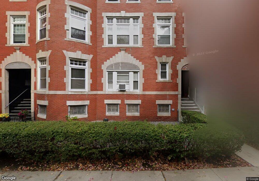 3 Strathmore Rd unit 3, Brookline, MA 02445 - photo 1