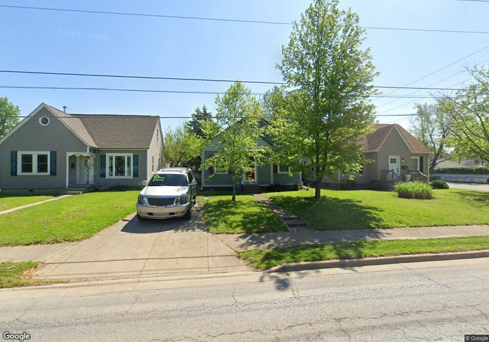 305 N 17th Ave, Beech Grove, IN 46107 - photo 1