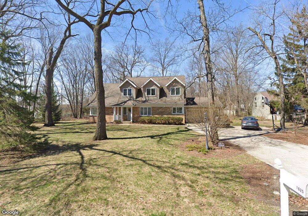 1625 Fairhaven Blvd, Elm Grove, WI 53122 - photo 1