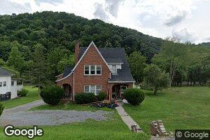 339 Edgewater Dr, Cedar Bluff, VA 24609