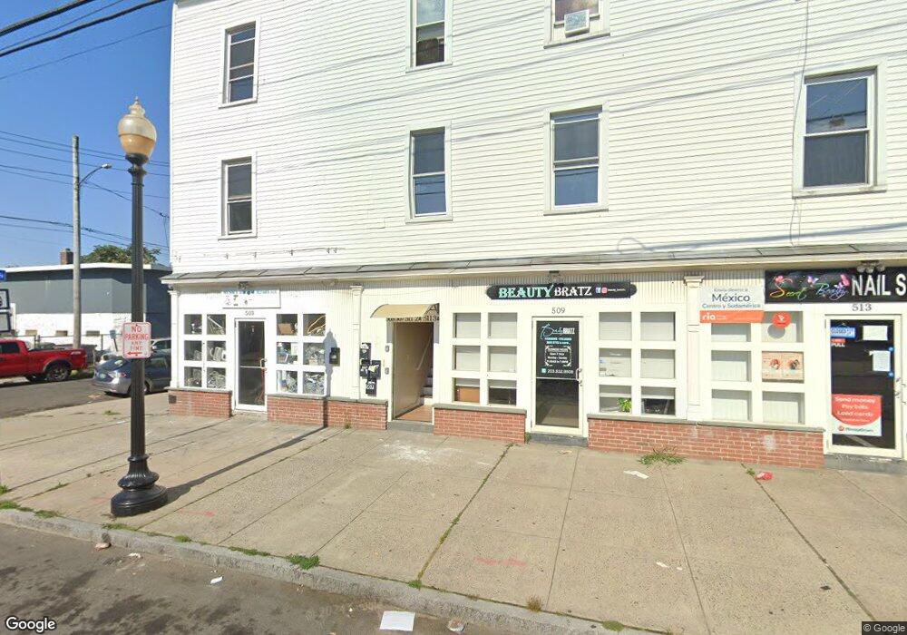 505 E Main St unit 505, Bridgeport, CT 06608 - photo 1