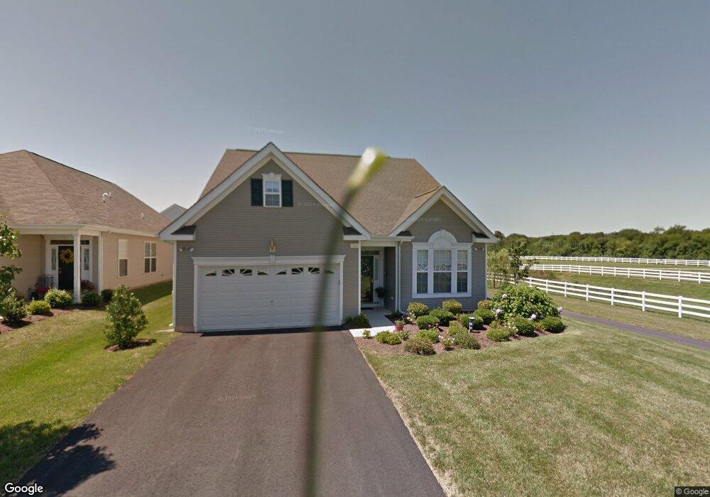 1786 Lakeside Ln unit III40, Macungie, PA 18062 - photo 1